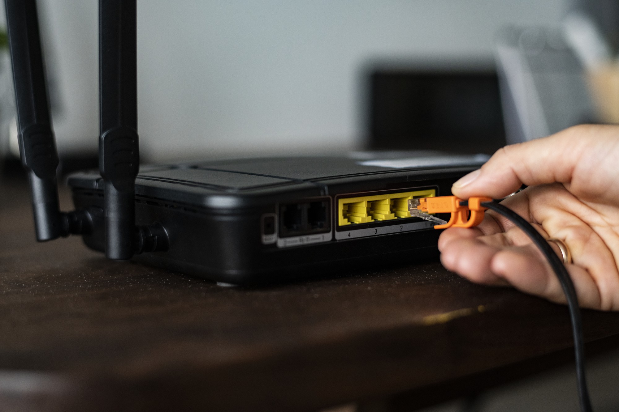 How to Switch Broadband Providers